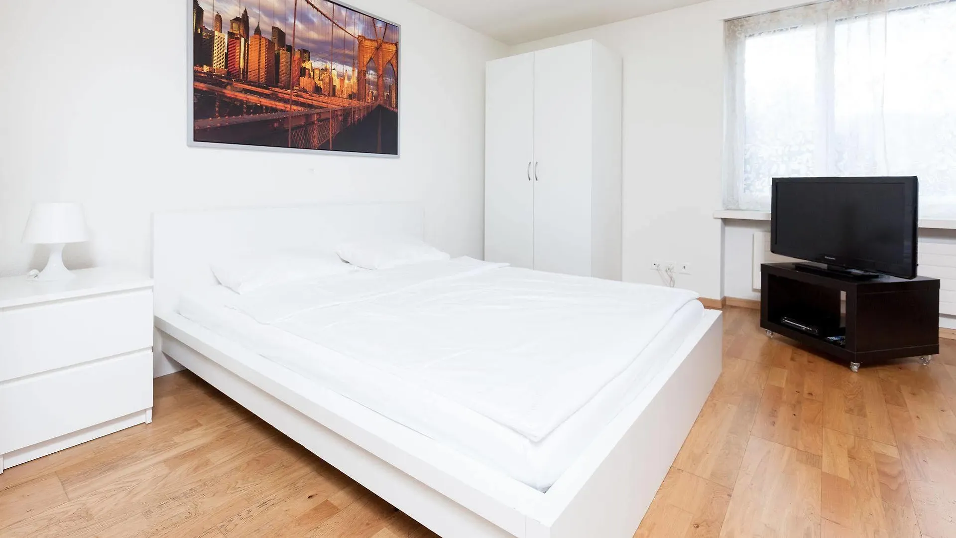 Swiss Star Apartments - Contactless Self Check-In Zürich