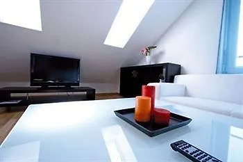 Swiss Star Apartments - Contactless Self Check-In Zürih
